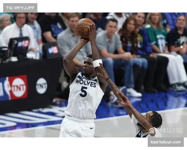 森林狼防守效率稳居联盟前六 爱德华兹成长带动球队上限提升